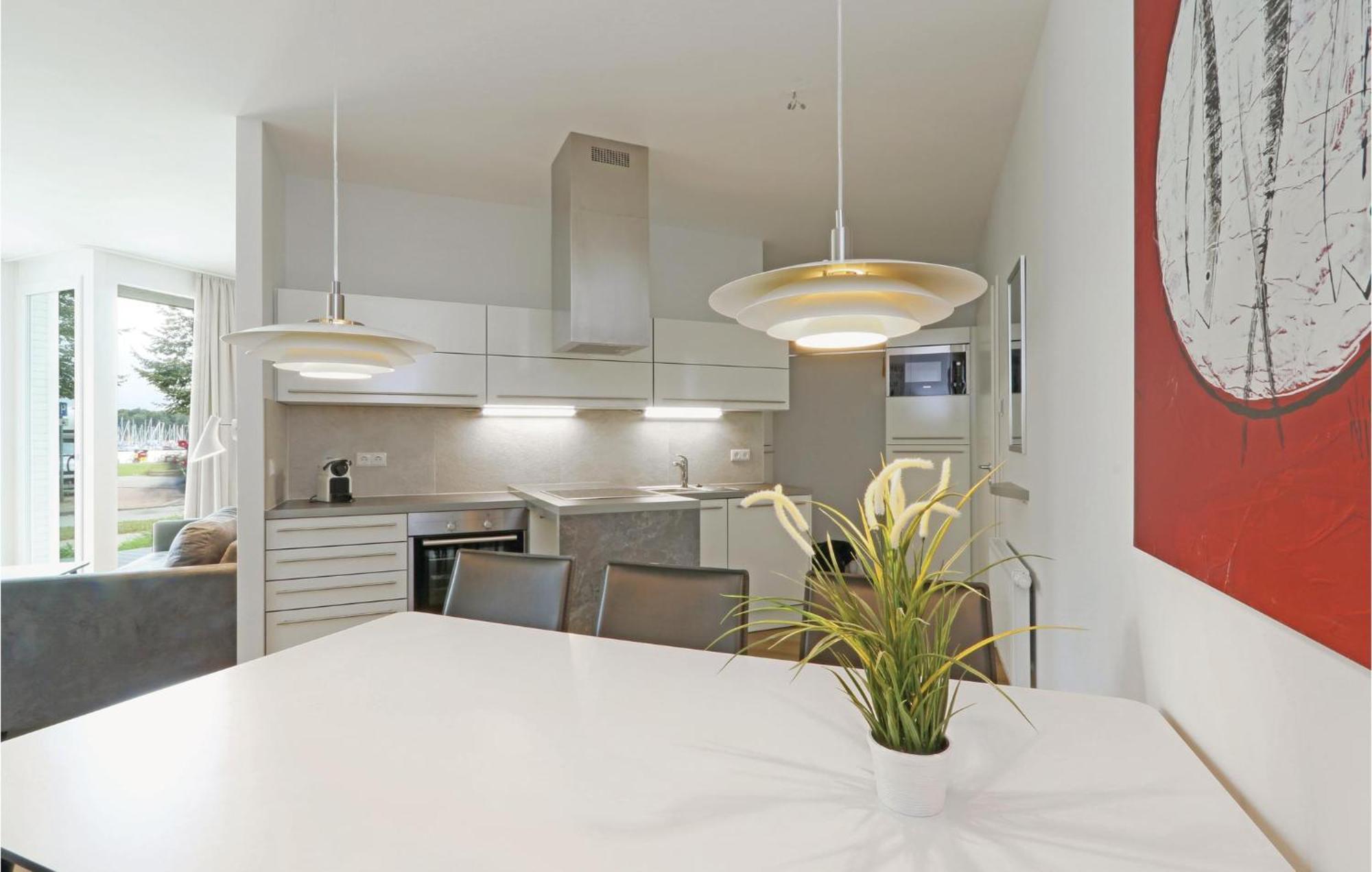 Lovely Apartment In Luebeck Travemuende With Sauna Ngoại thất bức ảnh