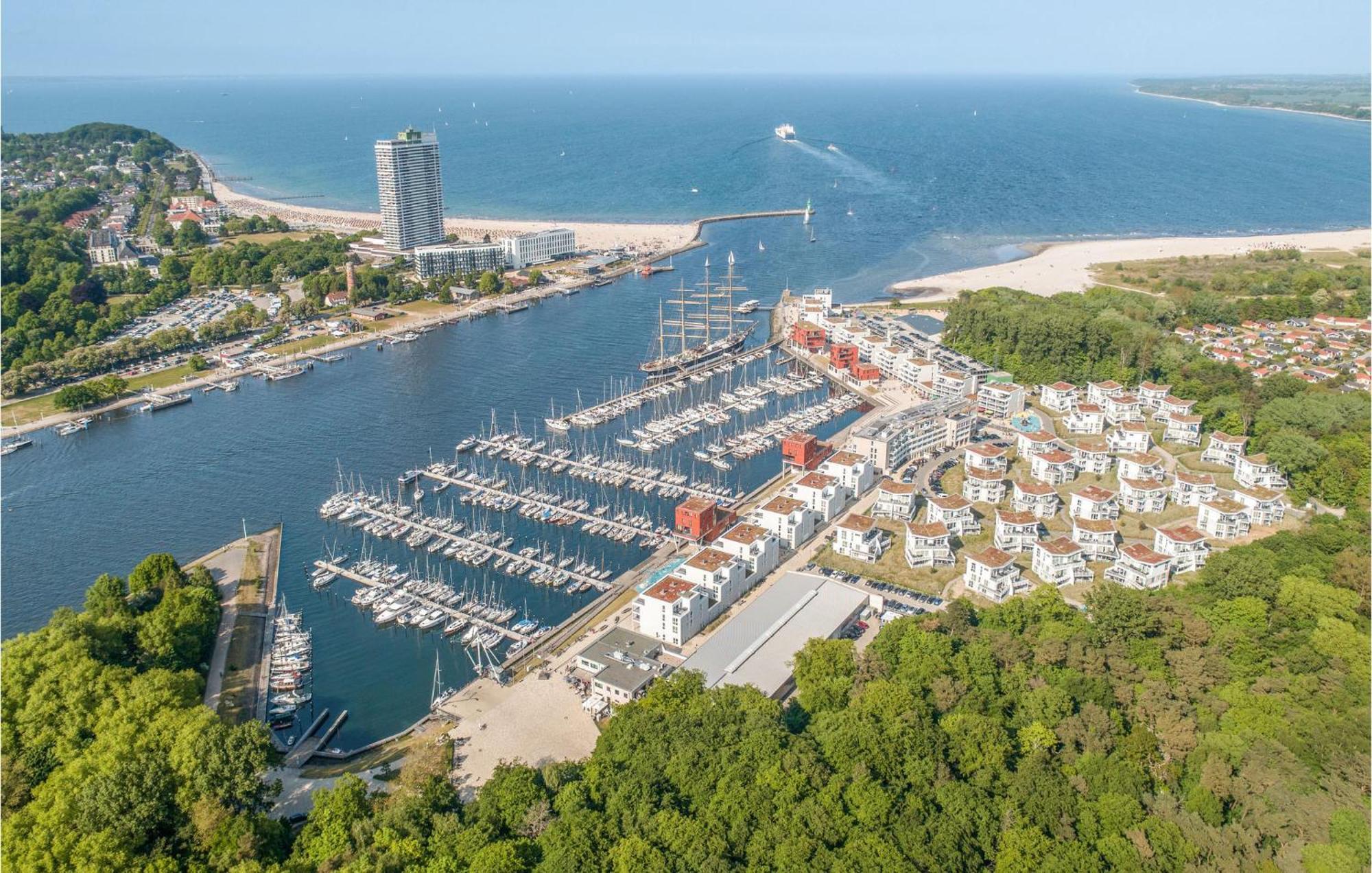 Lovely Apartment In Luebeck Travemuende With Sauna Ngoại thất bức ảnh